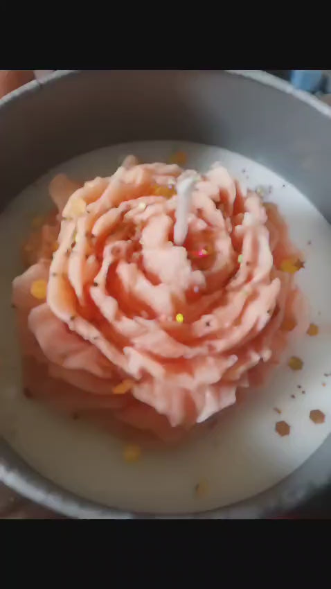 Peach Candle | Sweet Juicy Handmade Fruity Scented Candle | Relaxing Home Fragrance Decor